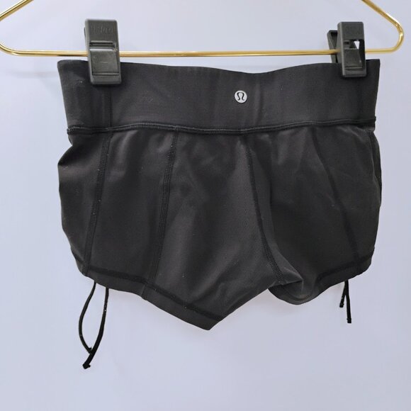 Lululemon Shorts Women 2 Black Mesh Over Miles Running Active Stretch Gym Logo - Picture 9 of 10